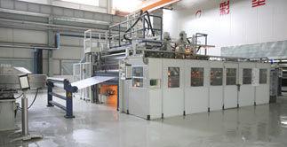 flat-film extrusion line / for PET