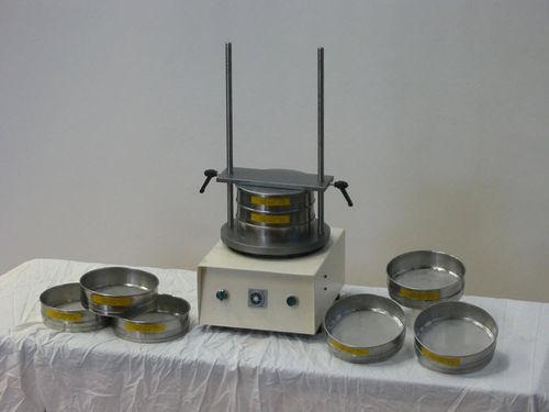 vibrating sieve shaker / for powders / laboratory / particle