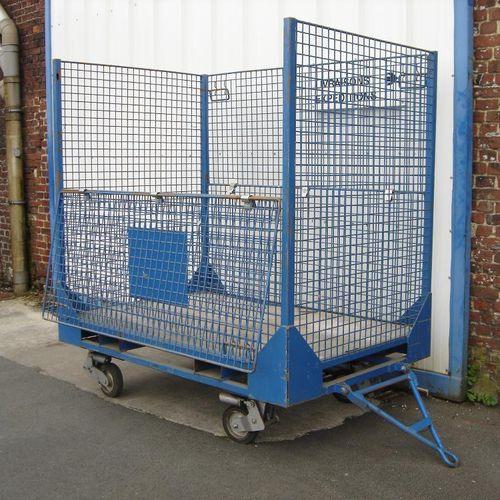 handling cart / wire mesh platform / trash can / with swivel casters