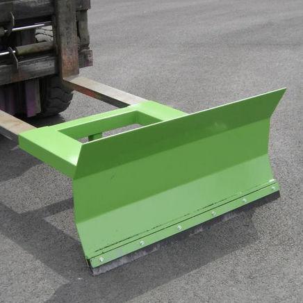 sand scraper for forklifts