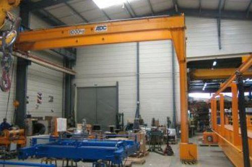 semi-gantry crane