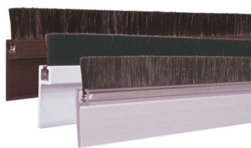 strip brush / cleaning / protective / plastic