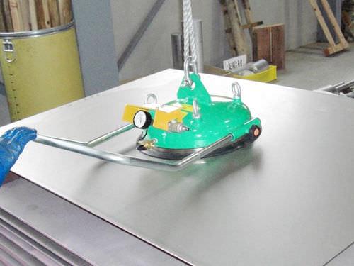 high-capacity vacuum lifting device / for sheet metal / horizontal
