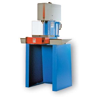 pneumatic press / workshop / C-frame