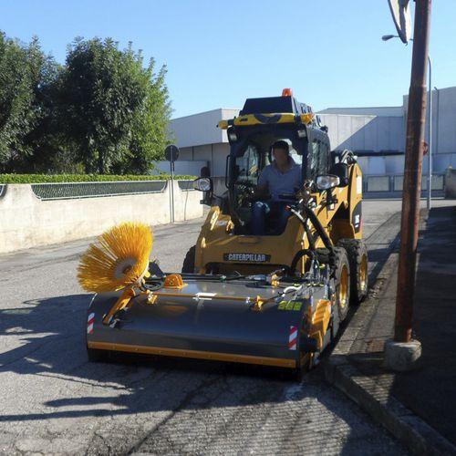 sweeper bucket / standard / for skid steer loaders