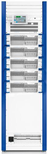 VHF radio transmitter / compact