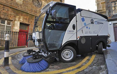 diesel sweeper / compact / street