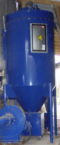 dry type dust collector / pneumatic backblowing / explosion-proof / industrial