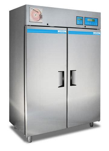 laboratory freezer / low-temperature / vertical / for blood plasma