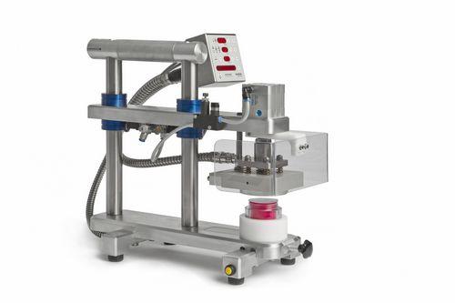 semi-automatic heat sealer / conduction / cap