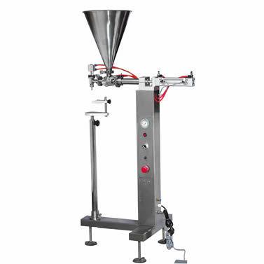 piston filler / for liquids